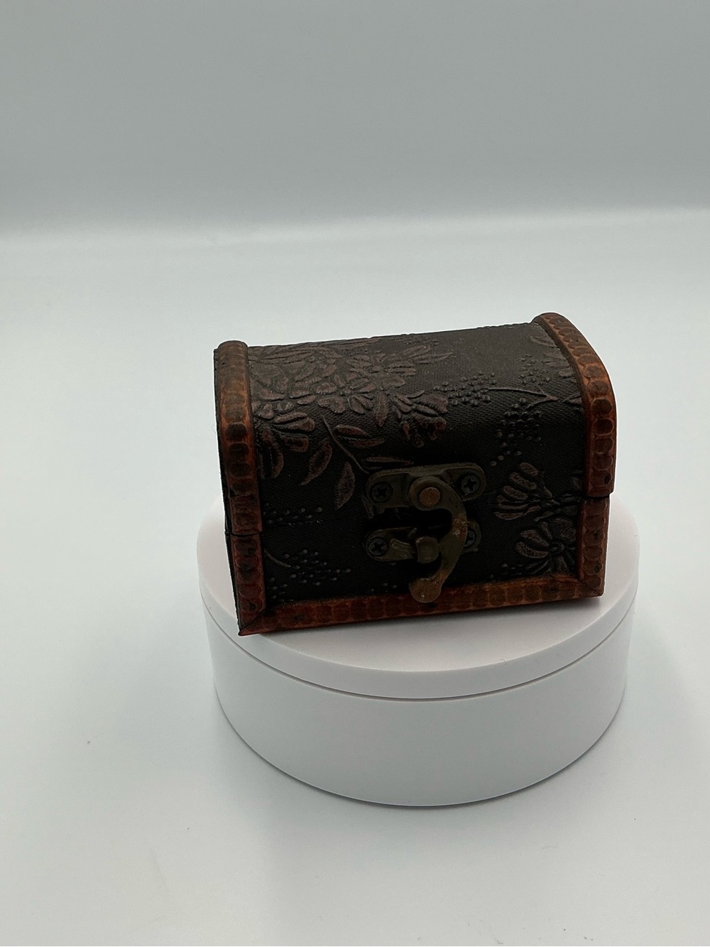 Brown Embossed Leather Mini Treasure Chest Jewelry Box